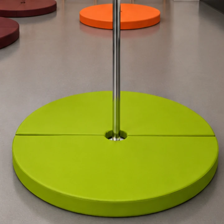 suché zipy na matraci pro pole dance