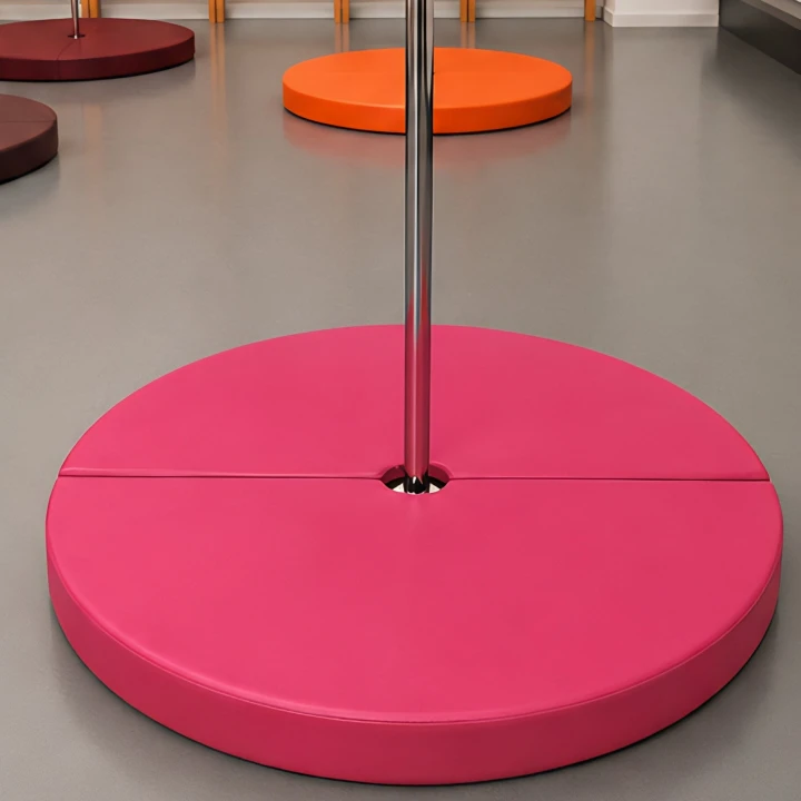 profesionální růžová matrace na pole dance